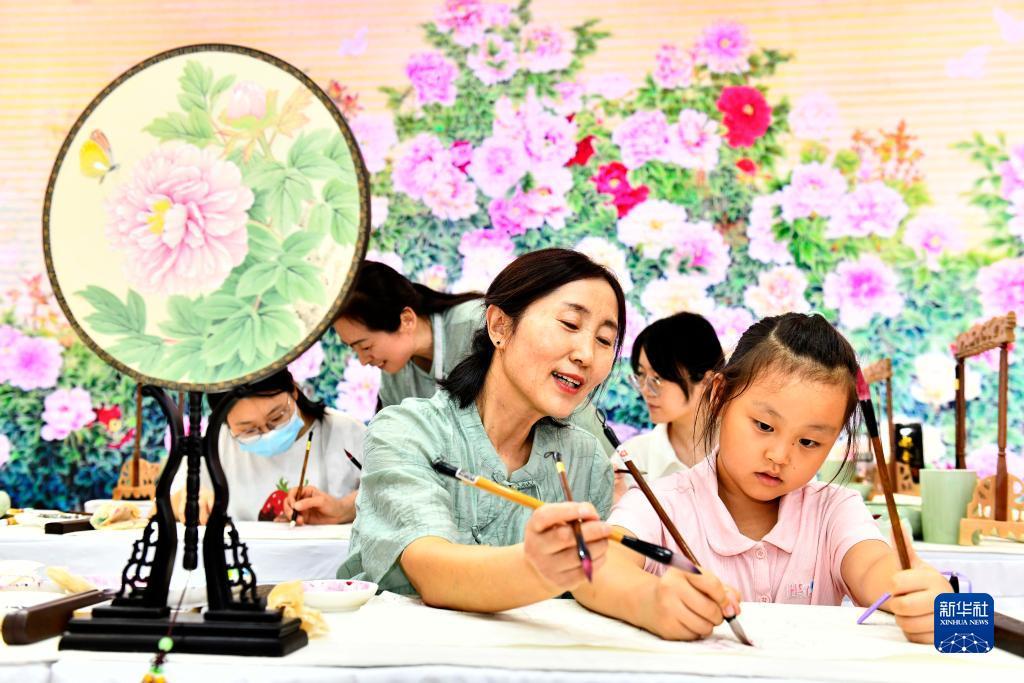 快乐三张牌炸金花